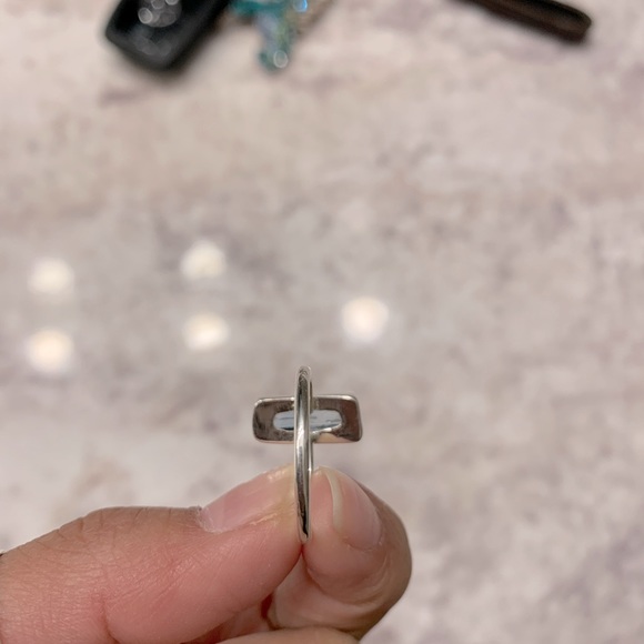 Raw Aquamarine Bar Ring - Picture 5 of 6